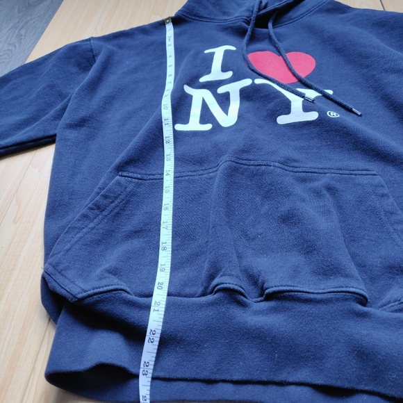 I ❤️NY Pullover Thick Hoodie in Dark Navy Spring - Picture 5 of 8